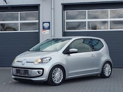 Volkswagen Up! - 1.0 move up Airco | Stoelverwarming | |
