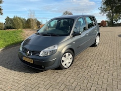 Renault Scénic - Scenic 2.0-16V DYNAMIQUE