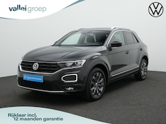 Volkswagen T-Roc - 1.0 TSI 115 pk Sport | Achteruitrijcamera | Navigatie | Virtual Cockpit