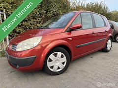 Renault Scénic - 2.0-16V / Dynamique Luxe / Automaat / Zeer netjes /