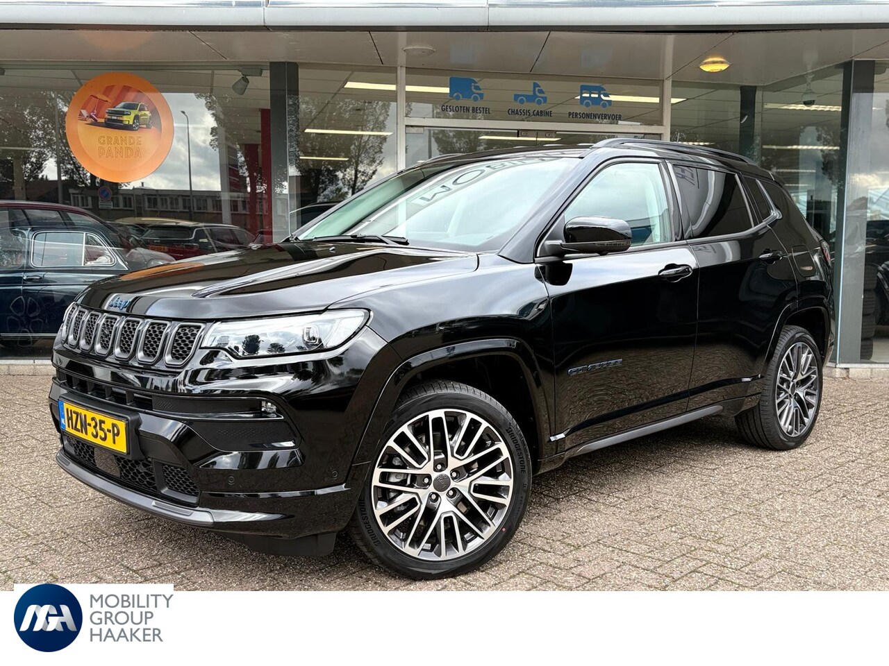 Jeep Compass - 4xe 240 Plug-in Hybrid Electric Summit | Leer | Carplay | Winter pack | Safety Pack | - AutoWereld.nl
