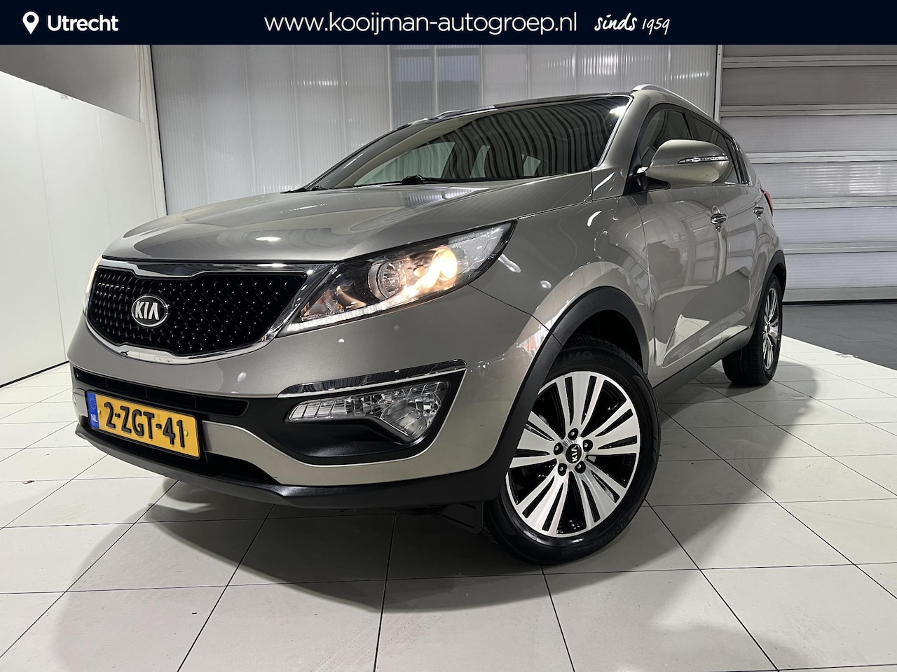 Kia Sportage - 2.0 BusinessPlusLine Trekhaak, elektrisch glazen panorama-dak, Navigatie, Camera. - AutoWereld.nl