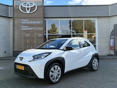 Toyota Aygo X - PLAY NL-AUTO 5-DEURS APPLE/ANDROID BLUETOOTH AD-CRUISE CAMERA