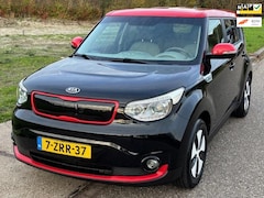 Kia e-Soul - EV ExecutiveLine 27 kWh Automaat ECC Audio-Navi full map LMV 16" Cruisecontrol Dealeronder