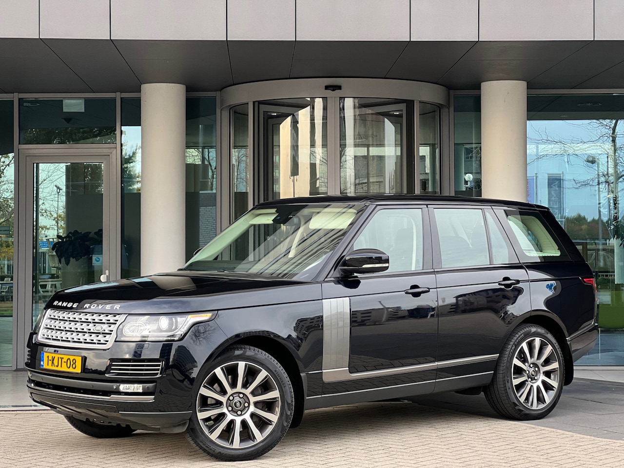 Land Rover Range Rover - 3.0 TDV6 Aut8 Vogue Camera.21''.TV's! - AutoWereld.nl
