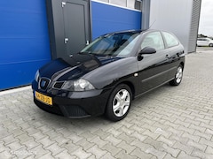 SEAT Ibiza - 1.4-16V Trendstyle nieuwe apk