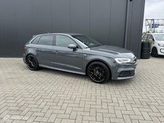 Audi A3 Sportback - 1.5 TFSI Auomaat 3X S-Line Edition