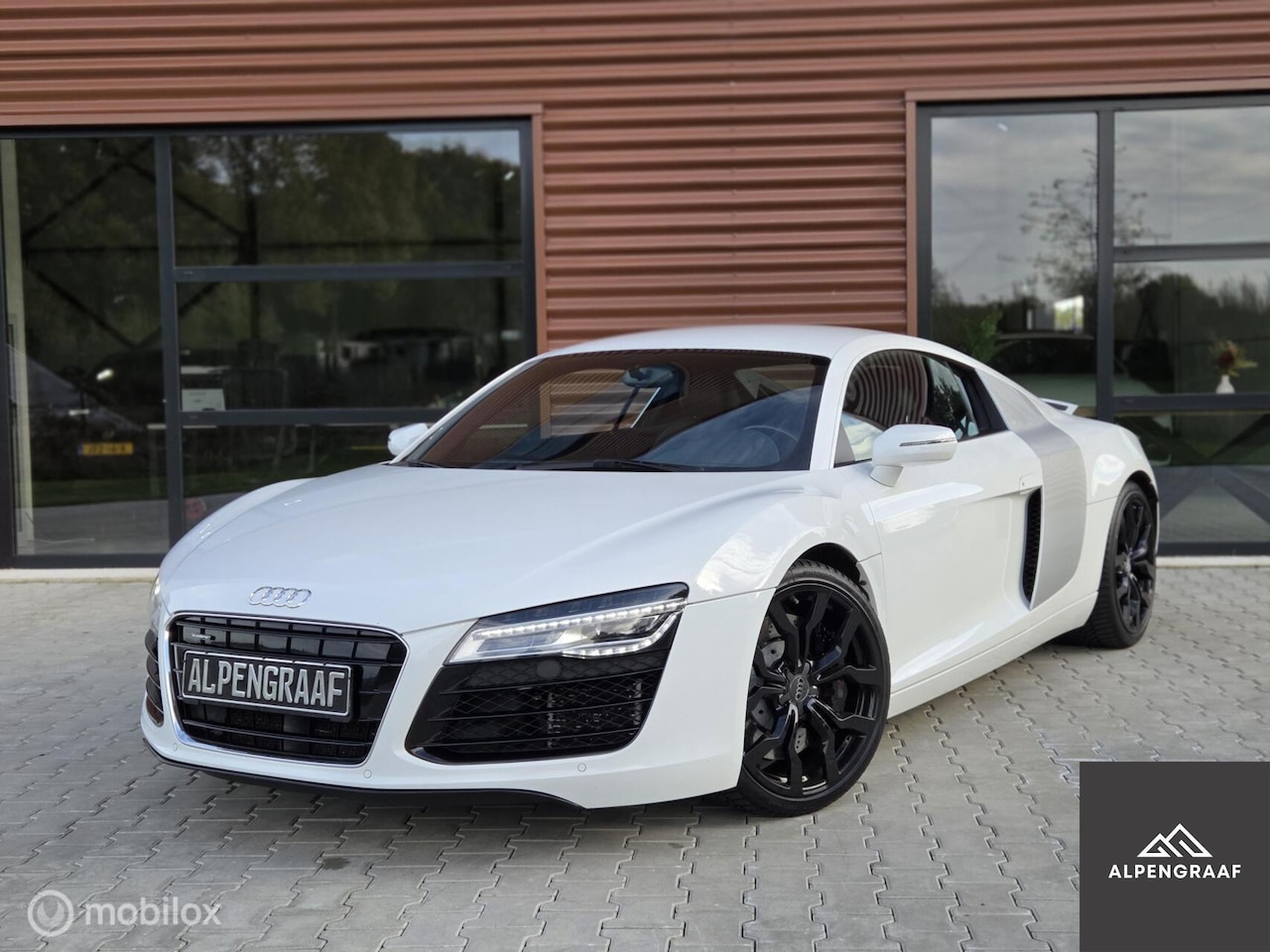 Audi R8 - 4.2 FSI quattro Dealeronderhouden|tweede eigenaar| - AutoWereld.nl