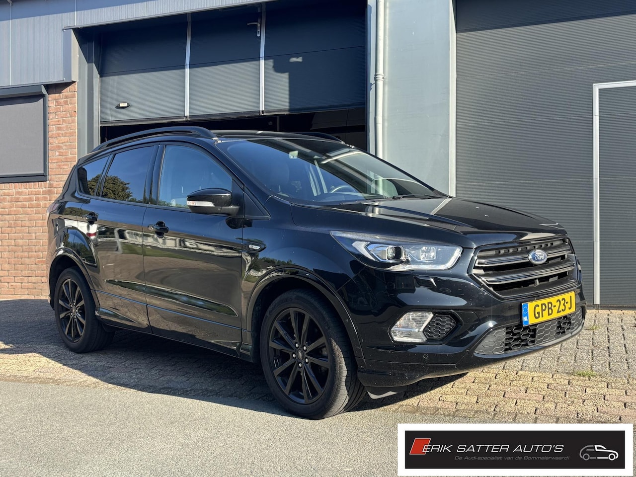 Ford Kuga - 1.5 EcoBoost ST-Line 1.5 EcoBoost ST Line - AutoWereld.nl
