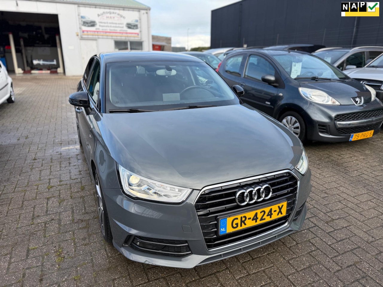 Audi A1 Sportback - 1.0 TFSI Adrenalin|Automaat|Navi| - AutoWereld.nl