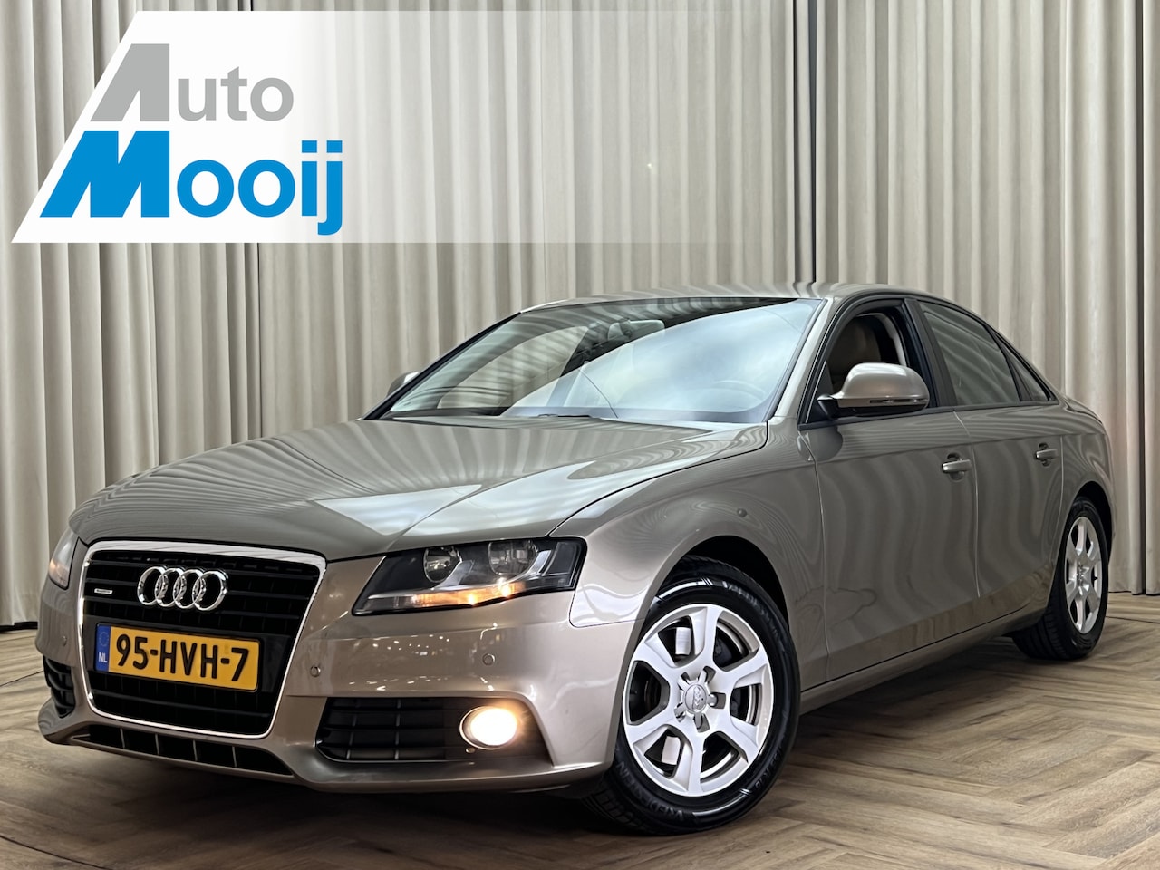 Audi A4 Limousine - 3.2 FSI Quattro *Youngtimer* Leder, 1900KG Trekgewicht, Camera, PDC V+A, Cruise, Navi, Blu - AutoWereld.nl