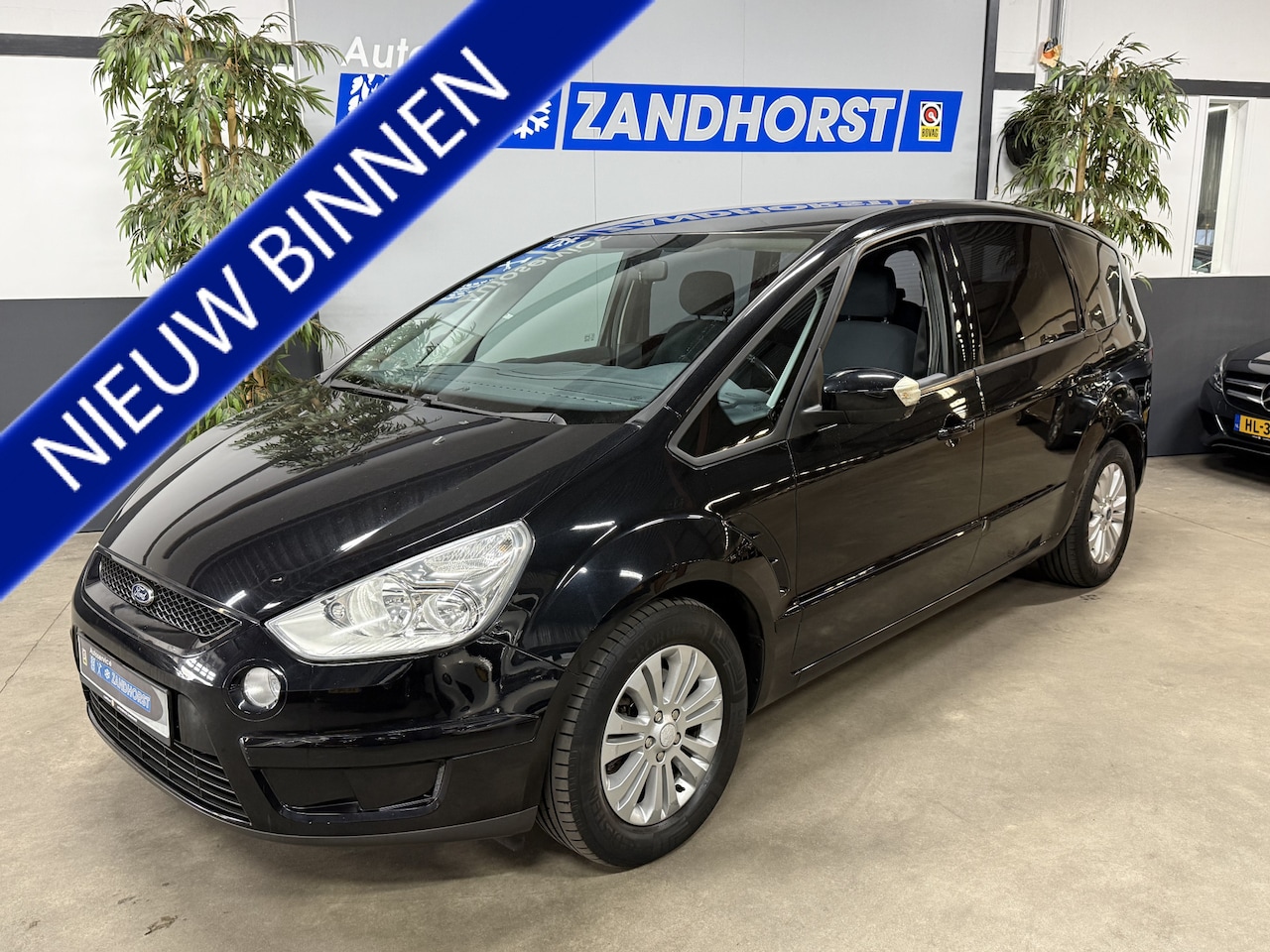 Ford S-Max - 2.0-16V // 7 persoons! - AutoWereld.nl