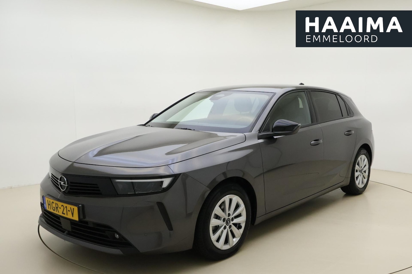 Opel Astra - 1.2 Turbo Business Edition | Navigatie | Climate control | Camera | CRuise control | Licht - AutoWereld.nl