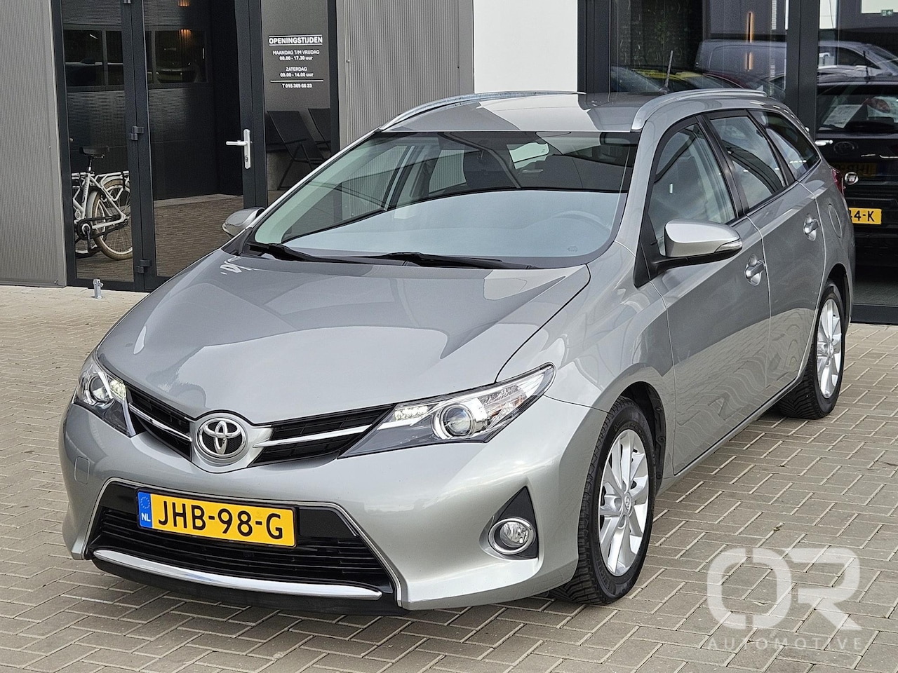 Toyota Auris Touring Sports - 1.3 Aspiration Trekhaak Camera Navi 1e eig. - AutoWereld.nl