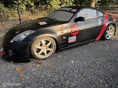 Nissan 350Z - 3.5 V6 circuit auto