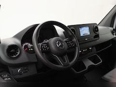 Mercedes-Benz Sprinter - 317 CDI Aut. L2H1 Leer, 3-Zits, Camera, Standkachel, Apple Carplay, Cruise, DAB