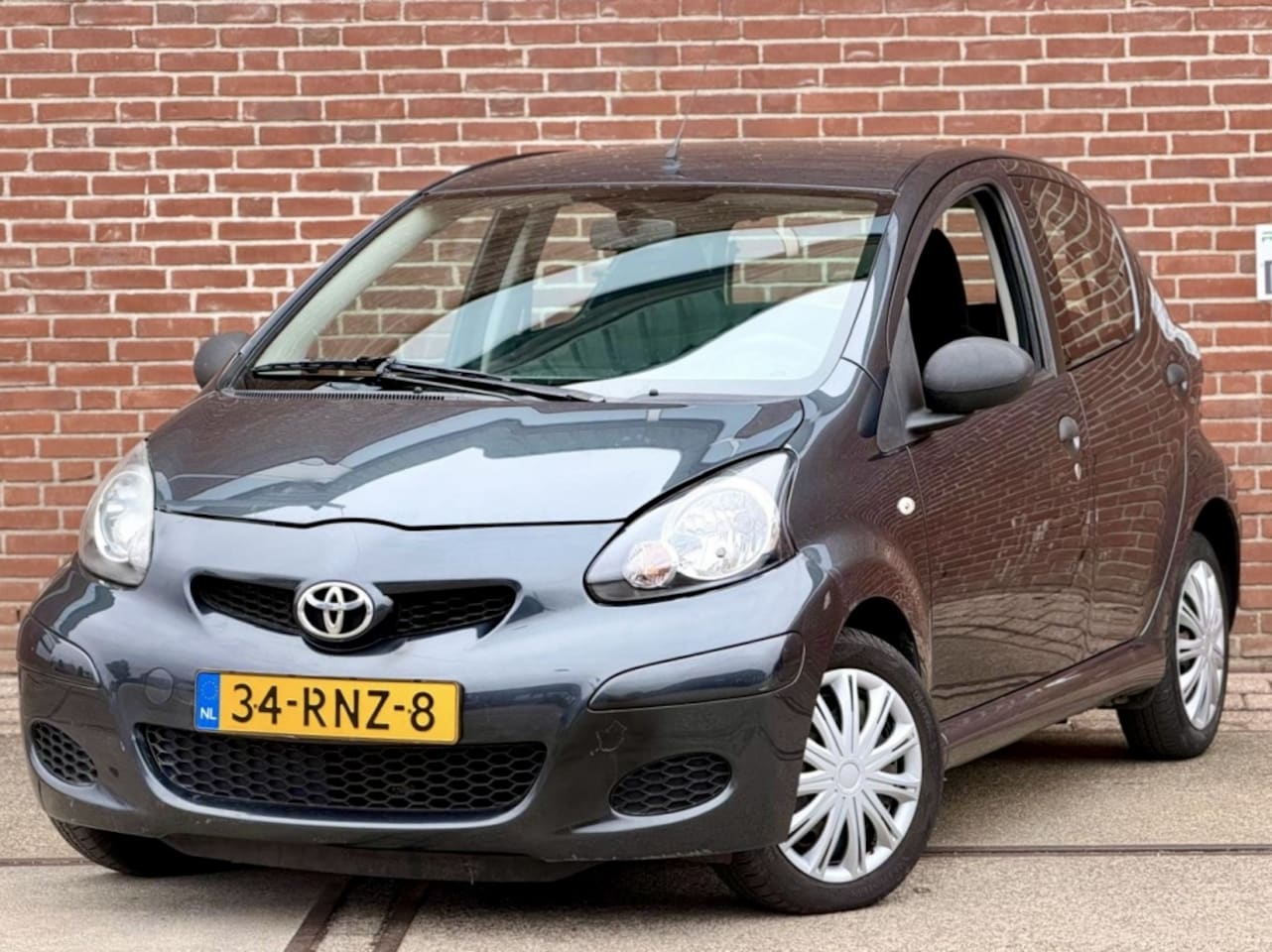 Toyota Aygo - 1.0-12V Now 1.0-12V Now - AutoWereld.nl