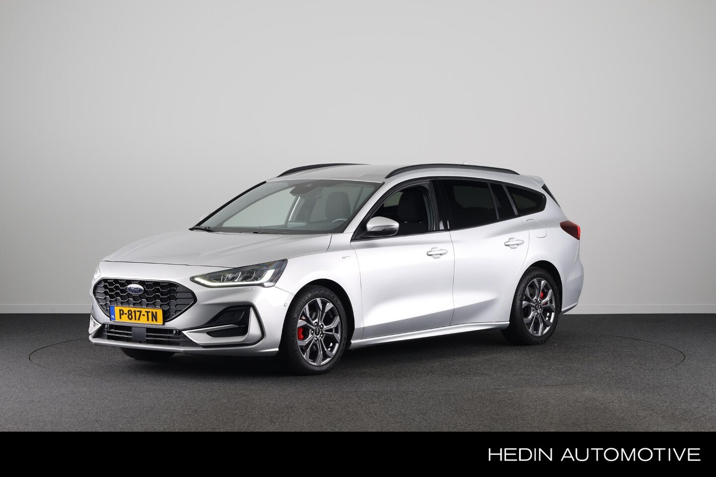 Ford Focus Wagon - 1.0 EcoBoost Hybrid ST Line | Carplay | Winterpakket | Navi | Camera | Led | Keyless | - AutoWereld.nl