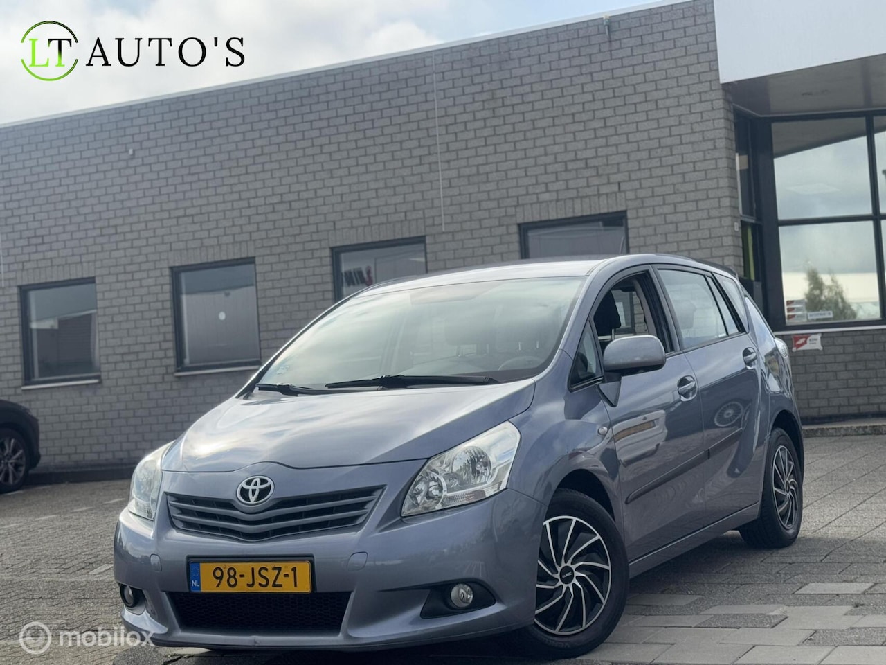 Toyota Verso - 1.6 VVT-i Aspiration|Clima Cruise Trekhaak - AutoWereld.nl