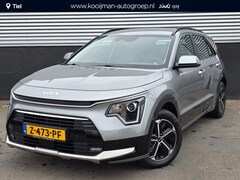 Kia Niro - 1.6 GDi Hybrid DynamicLine Trekhaak, navigatie Apple CarPlay/Android Auto, NL-AUTO parkeer
