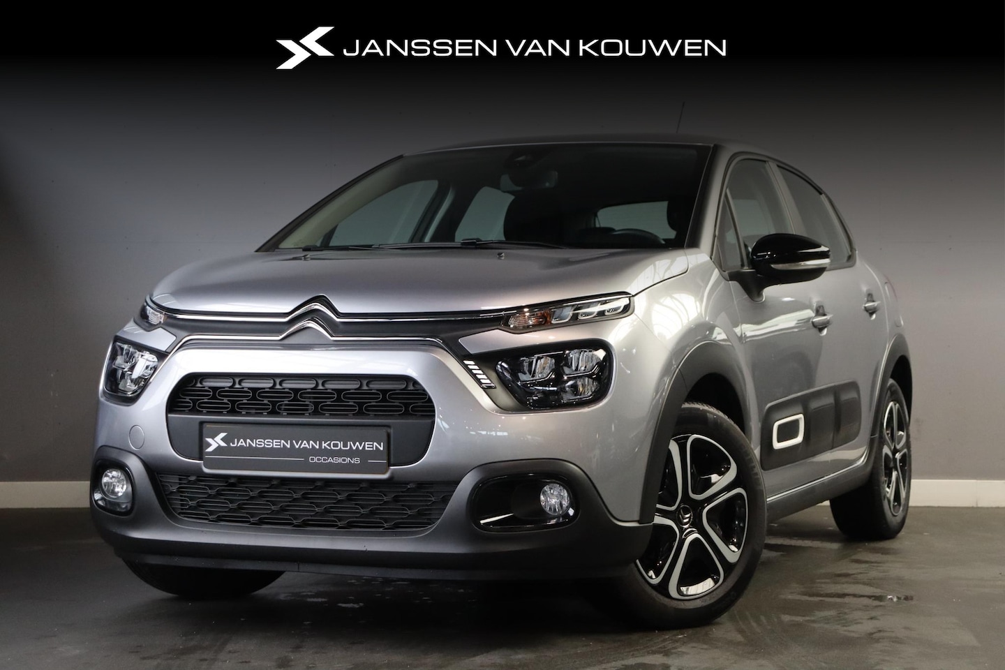 Citroën C3 - 1.2 82 pk Plus / Navigatie / Climate Control / Apple CarPlay - AutoWereld.nl
