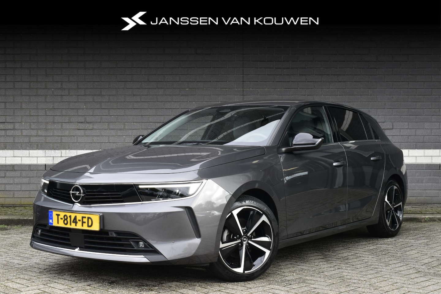 Opel Astra - 1.2T 130PK Elegance / Navi Pro / Stoel-Stuurverwarming / Drive Assist - AutoWereld.nl