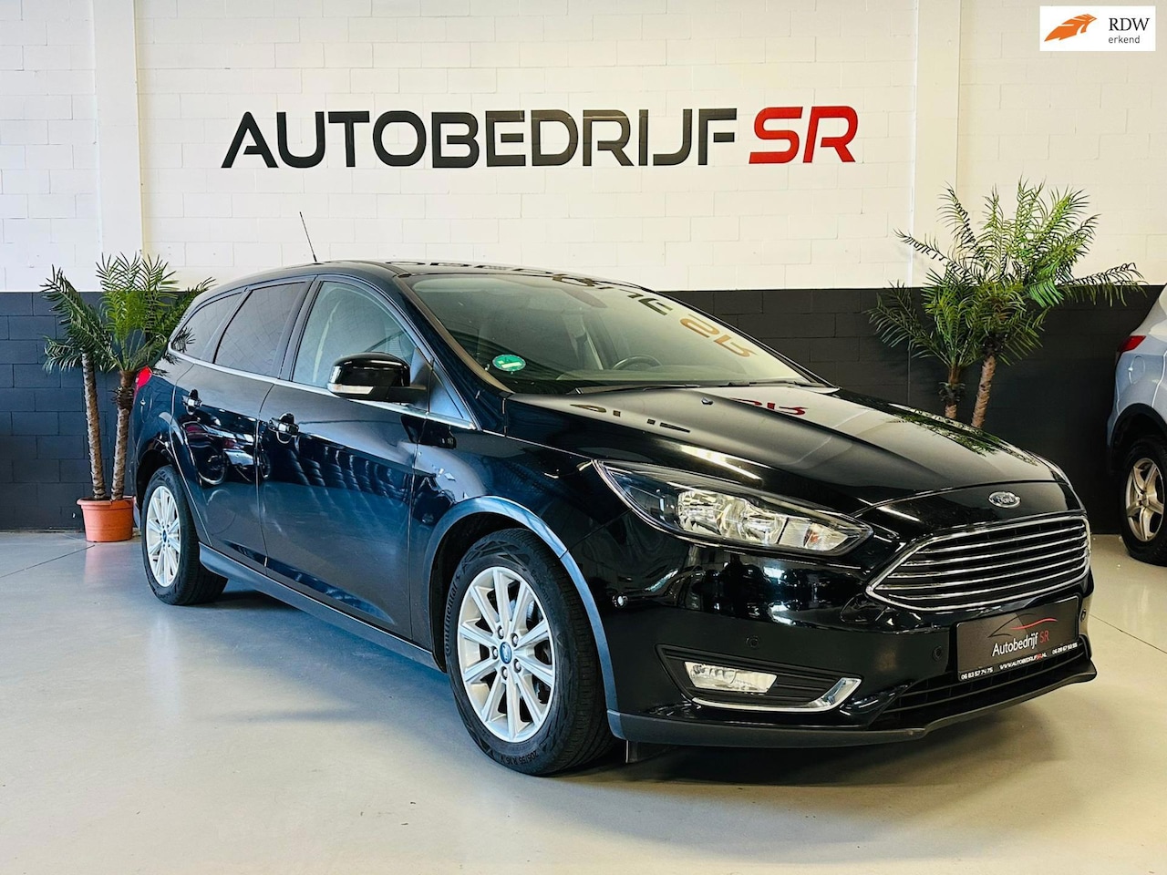 Ford Focus Wagon - 1.0 Titanium Automaat! Navi! Cruise controle! Stoelver! VOl opties! - AutoWereld.nl