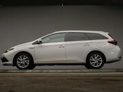 Toyota Auris Touring Sports - 1.8 Hybrid Dynamic Go Sport (NAVI, CAMERA, CLIMATE, CRUISE, PDC, GETINT, DAB, SPORTSTOELEN