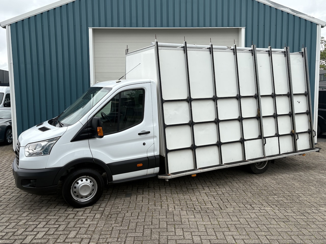 Ford Transit - 350 2.2 155Pk TDCI L4H1 Ambiente / Cruise / Airco / GLASWAGEN / DUBBELLUCHT / Navi / Apk t - AutoWereld.nl