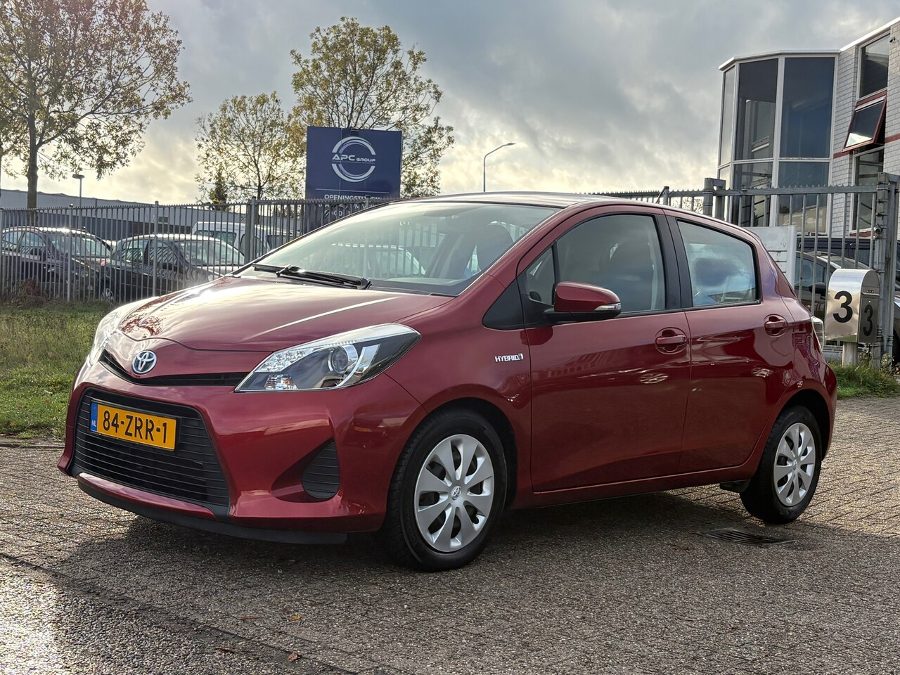 Toyota Yaris - 1.5 Full Hybrid Aspiration | 1e Eigenaar - AutoWereld.nl