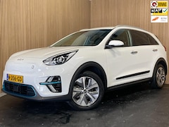 Kia e-Niro - Edition 64 kWh|FACELIFT|3-FASE|1/2 LEDER|ACC|CARPLAY|CAMERA|STOEL-, STUURVERW.|LANE-ASSIS|