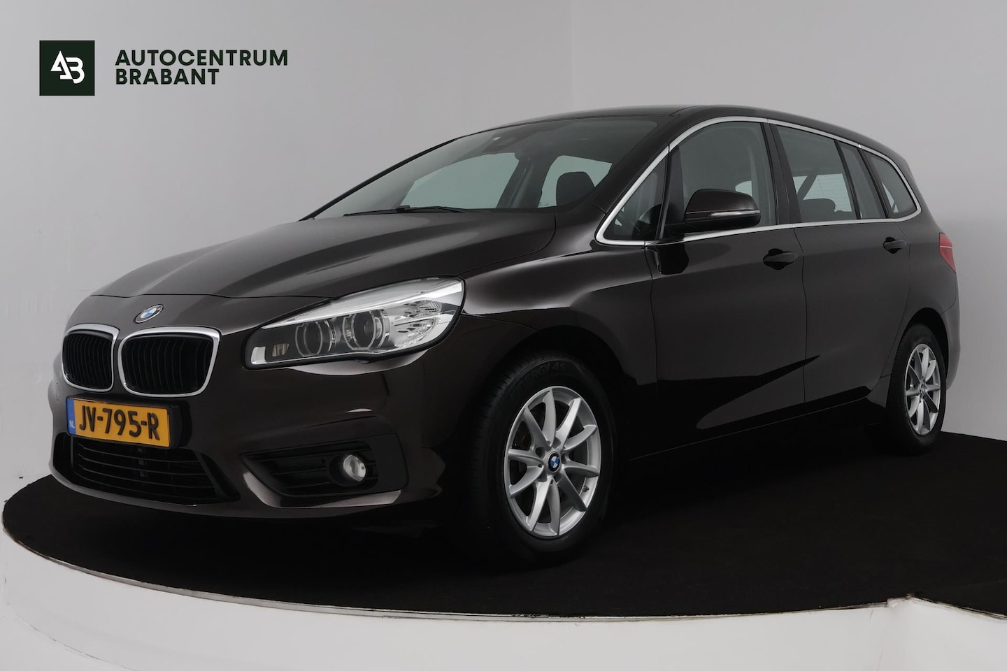 BMW 2-serie Gran Tourer - 216i Centennial Executive 7p. (TREKHAAK AFNEEMBAAR, CARPLAY, PDC, LED, CLIMA, 7 ZITTER, NL - AutoWereld.nl