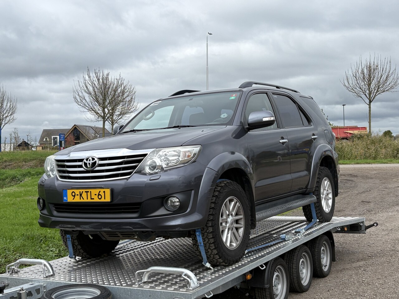 Toyota HiLux - - 7 ZITTER - 1e EIGENAAR - ONVERWOESTBAAR - - AutoWereld.nl