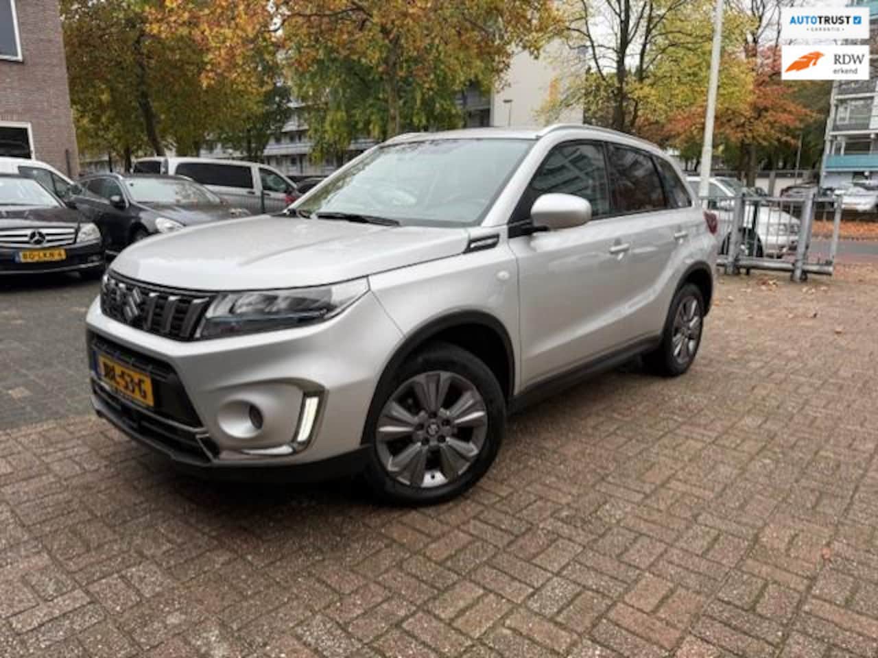 Suzuki Vitara - 1.4 Boosterjet Select Smart Hybrid 1.4 Boosterjet Select Smart Hybrid - AutoWereld.nl