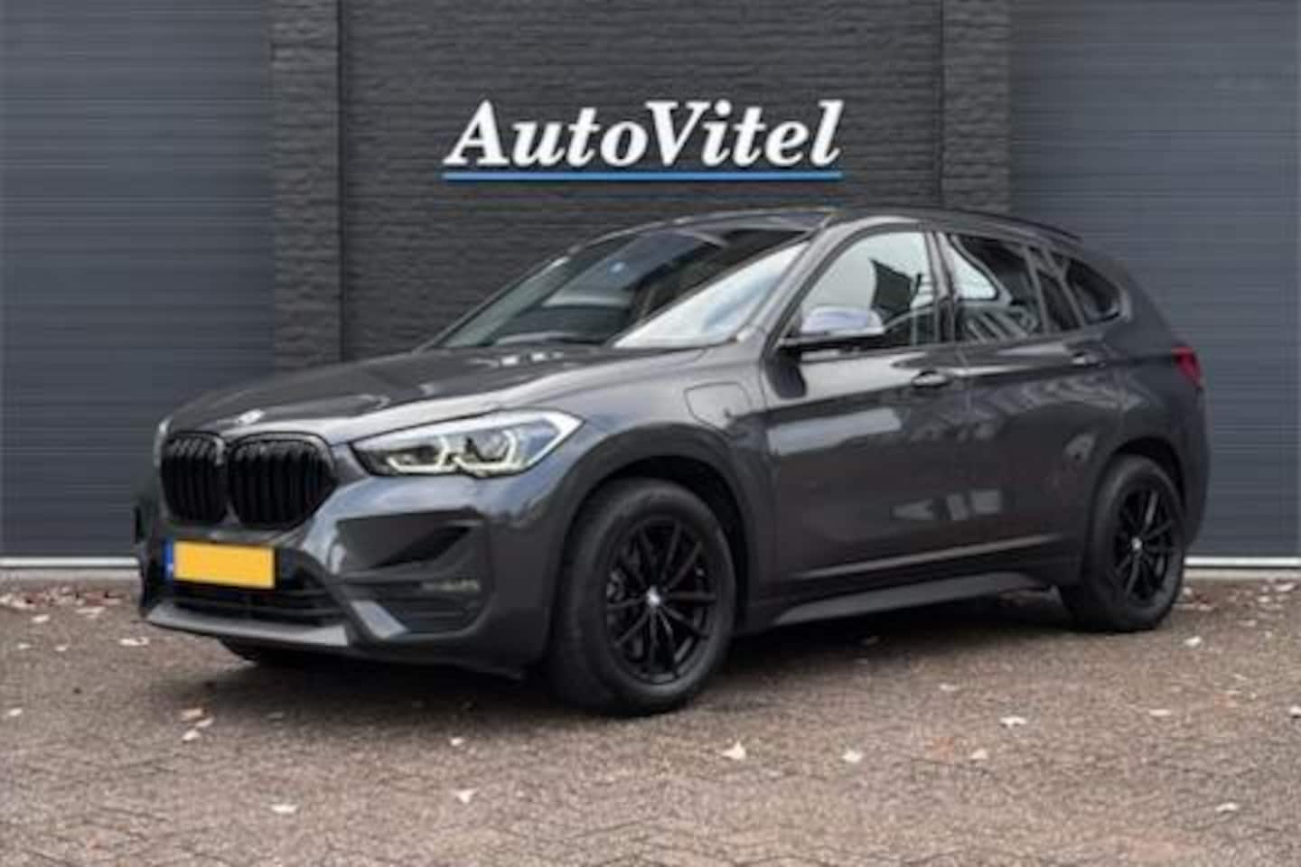 BMW X1 - xDrive25e | PDC V+A | Apple Carplay | Elektrische Klep | LED | Cruise | DAB - AutoWereld.nl