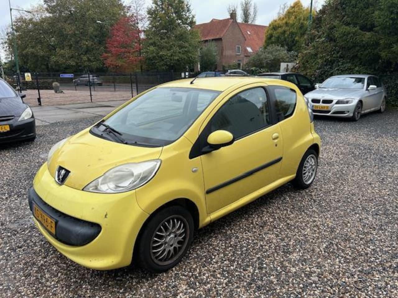 Peugeot 107 - 1.0-12V XR !NAVI! - AutoWereld.nl