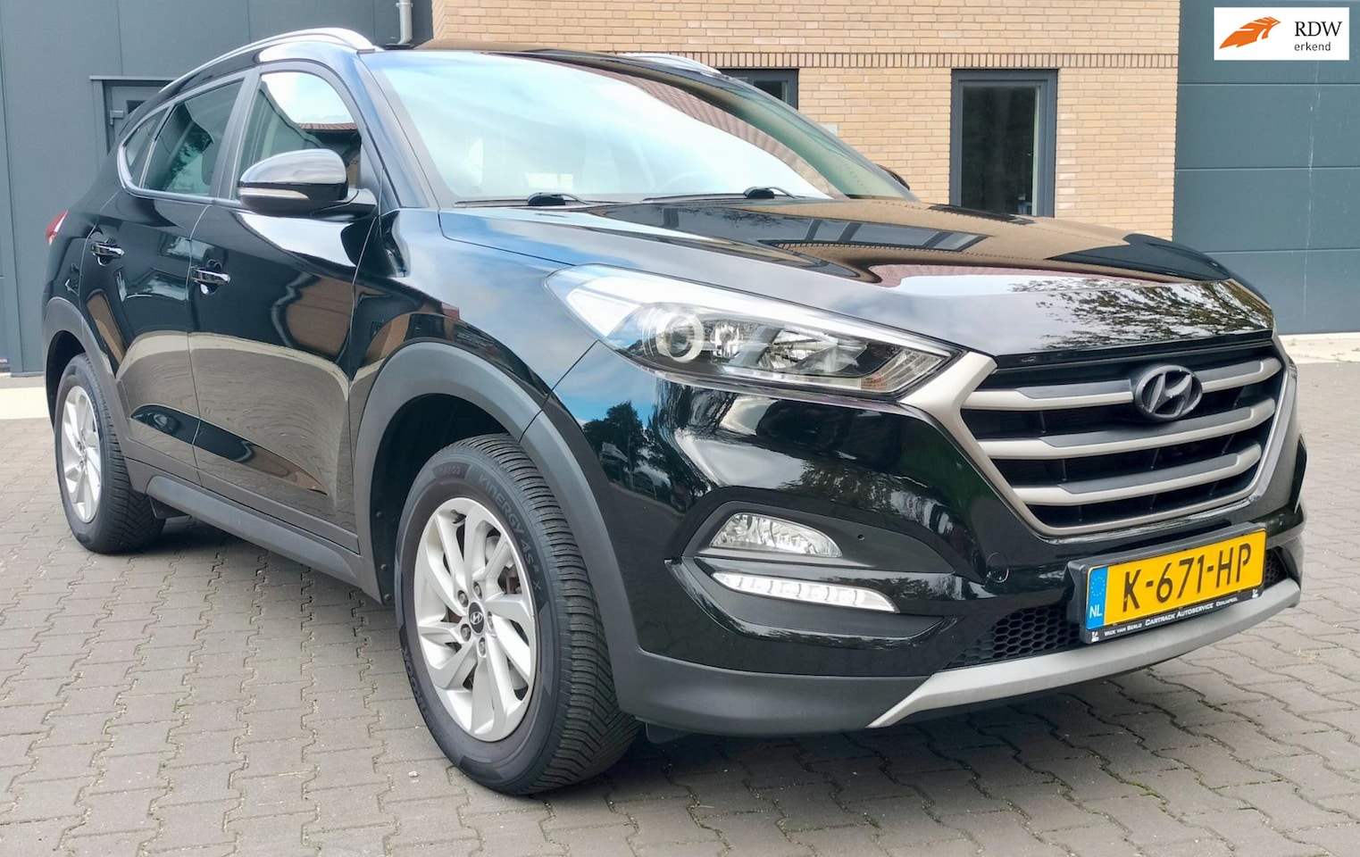 Hyundai Tucson - 1.6 GDi Comfort Navigatie Cruise Stoelverwarming - AutoWereld.nl
