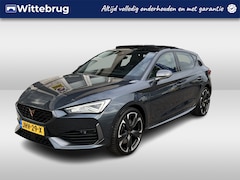 CUPRA Leon - 1.4 e-Hybrid VZ Performance / AUTOMAAT/ PANO/ 245PK/ 19" LMV/ NAVI/ DIGITAL DASH/ STOEL-ST