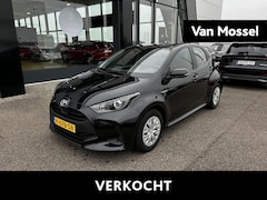 Toyota Yaris - 1.5 Hybrid Active Trekhaak | Camera | CarPlay / Android | Adapt. Cruise | Clima