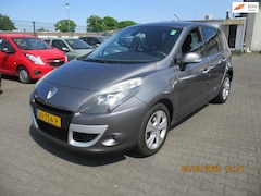 Renault Scénic - Scénic 1.4 TCe Bose MOTOR SCHADE