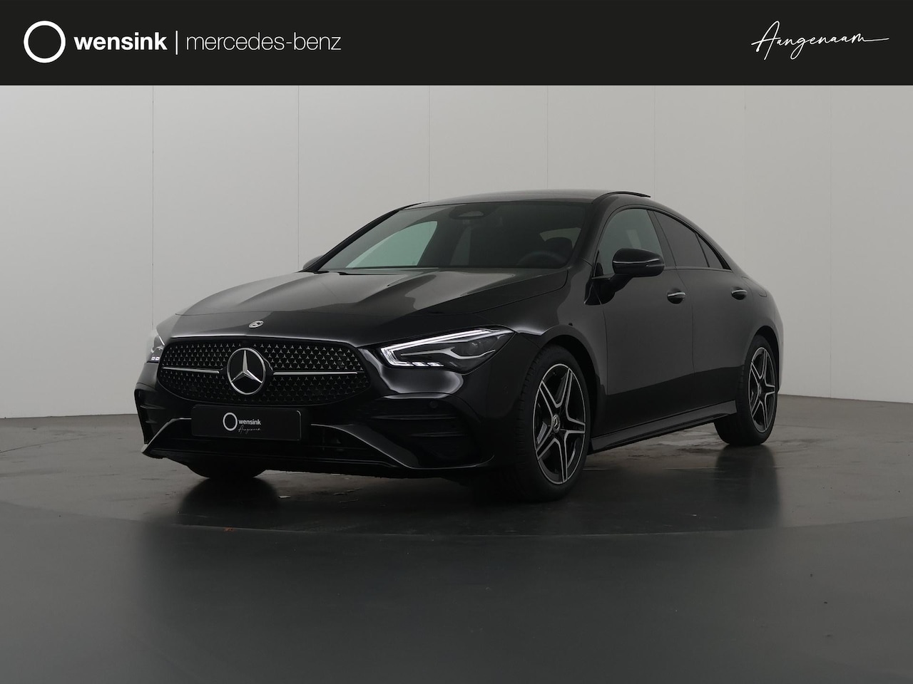 Mercedes-Benz CLA-Klasse - 180 Star Edition AMG NIGHT | Panoramadak | Sfeerverlichting | Achteruitrijcamera | Stoelve - AutoWereld.nl