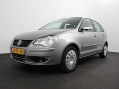 Volkswagen Polo - 1.2-12V Comfortline | Airco| Radio | Elektrische ramen | Verwarmde spiegels | 5 deurs Hand