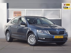 Skoda Octavia - 1.0 TSI Greentech Ambition APPLE CARPLAY/DAB/PARKEERSENSOREN ACHTER