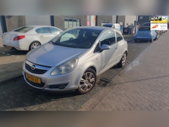 Opel Corsa - 1.2-16V Enjoy