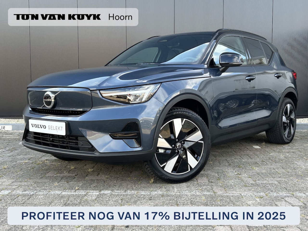 Volvo EX40 - Single Motor Extended Range Plus 82 kWh Intellisafe climate line zwart dak All weather ban - AutoWereld.nl
