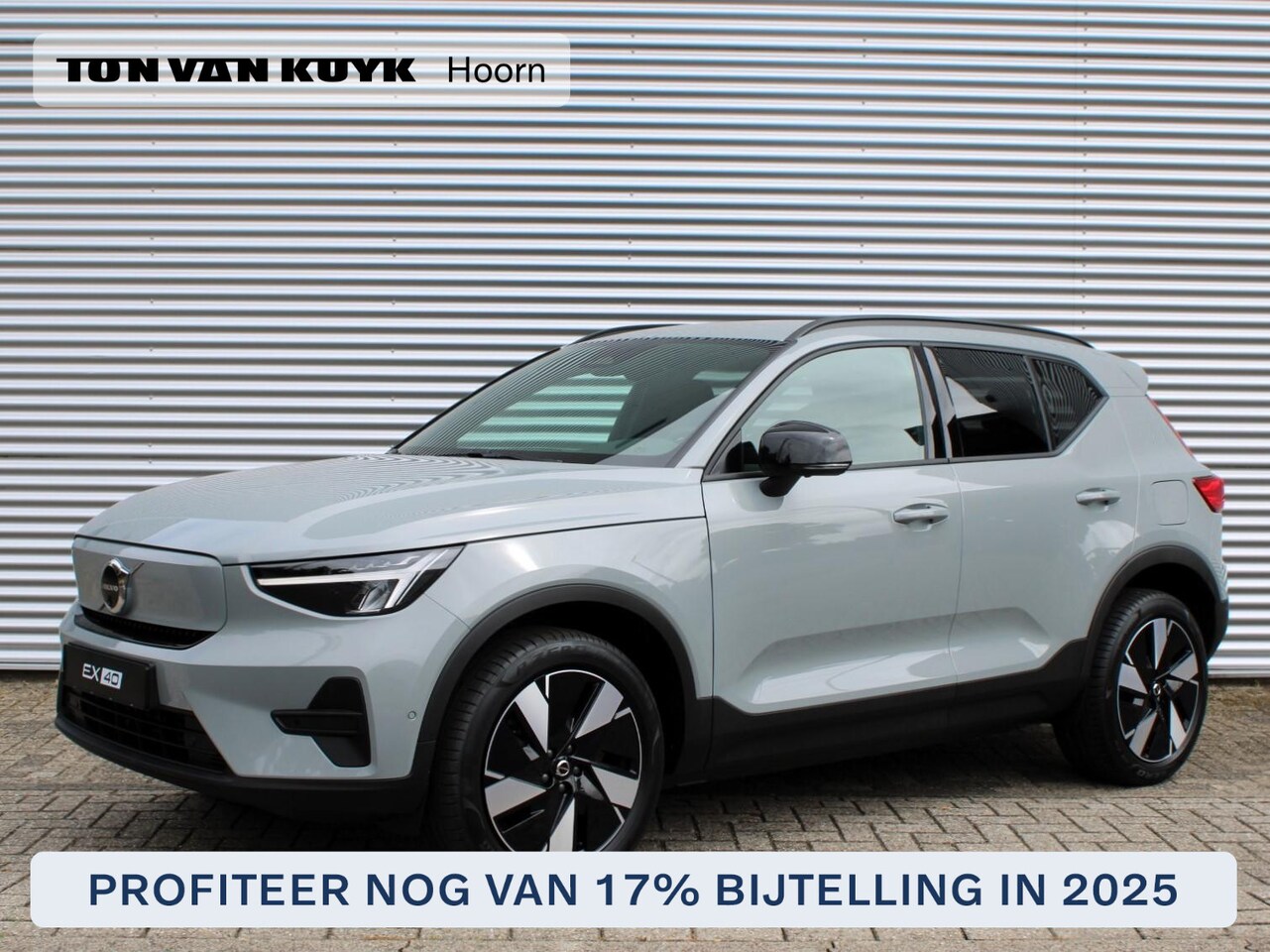 Volvo EX40 - Single Motor Extended Range Business Edition Automaat / 360* camera / Privacy Glass / 19" - AutoWereld.nl