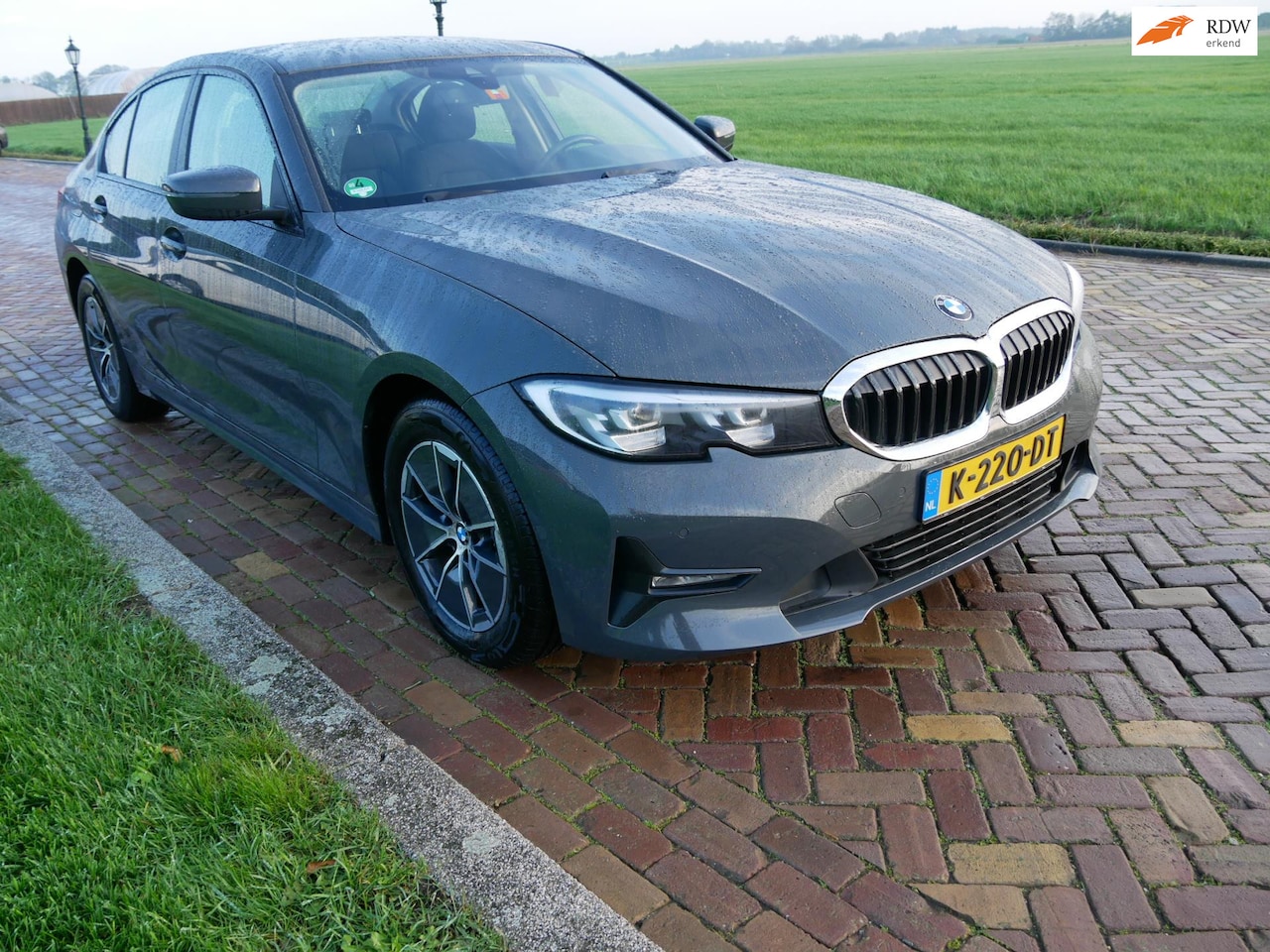BMW 3-serie - 316d Executive Edition CLIMA ** 14499 NETTO ** - AutoWereld.nl