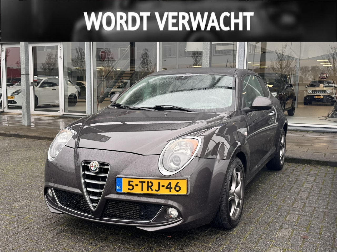 Alfa Romeo MiTo - TwinAir Esclusivo | Leren bekleding | 17" Velgen | Parkeersensoren - AutoWereld.nl