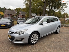 Opel Astra Sports Tourer - 1.4 Turbo Sport +