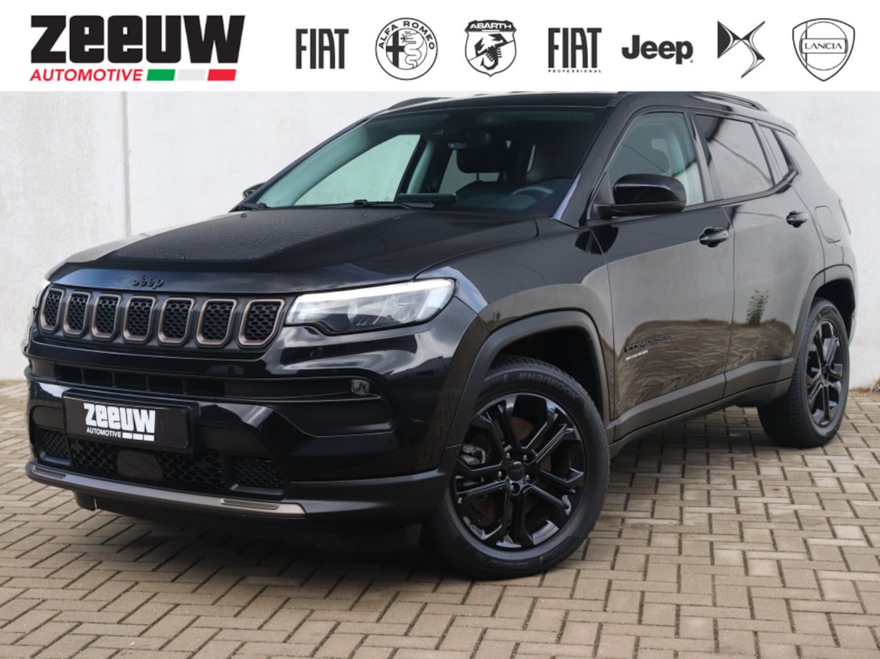 Jeep Compass - 4xe 240 PK Hybrid Upland | Navi | Carplay | Winter | Camera - AutoWereld.nl